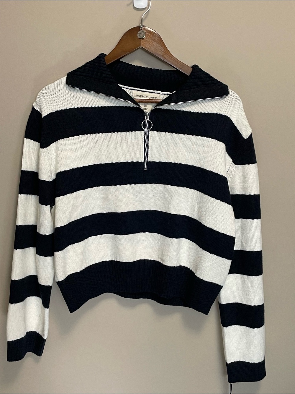 Happily Grey Navy & White Striped 1/4 Zip Sweater NWT Women’s Large